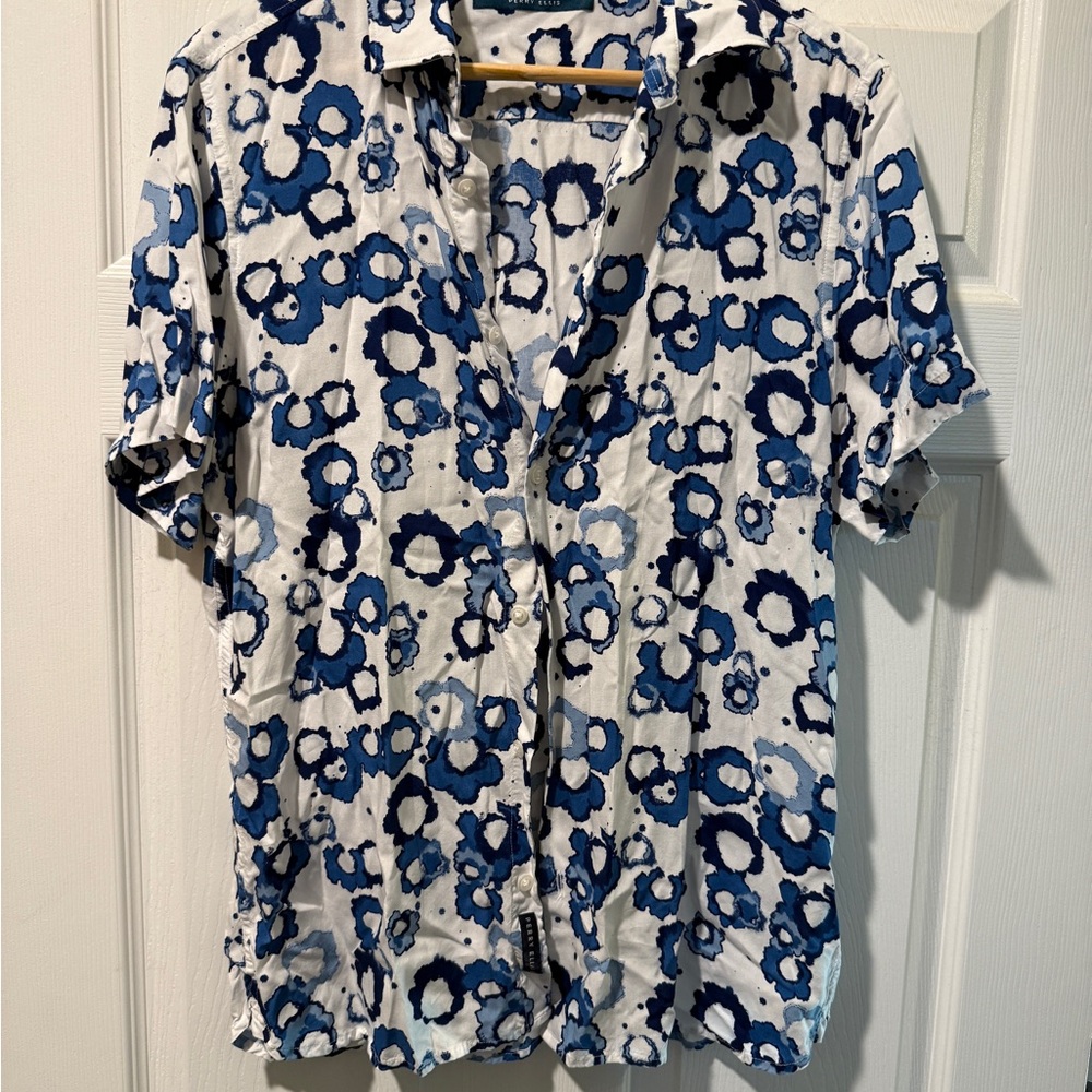 Perry Ellis Men’s Medium Blue White Short Sleeve Button Up Shirt